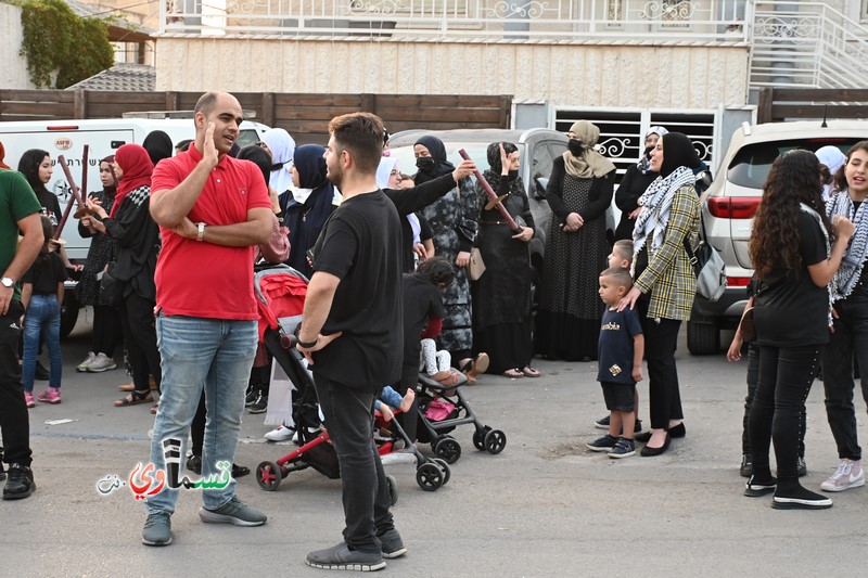 كفرقاسم- فيديو: مسيرة المشاعل السنوية - صمت اللسان فعزفت الاذن  فنطق القلب وذرفت العين - وعادل عامر  لهذه المسيرة قدسية خاصة ... وادعو الجميع للمشاركة غدا في احياء الذكرى ال65